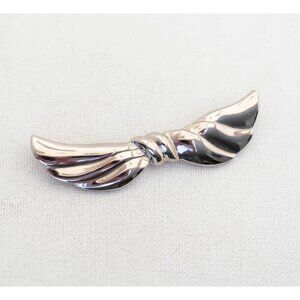 Vintage Angel's Wing Blade Brooch - T15